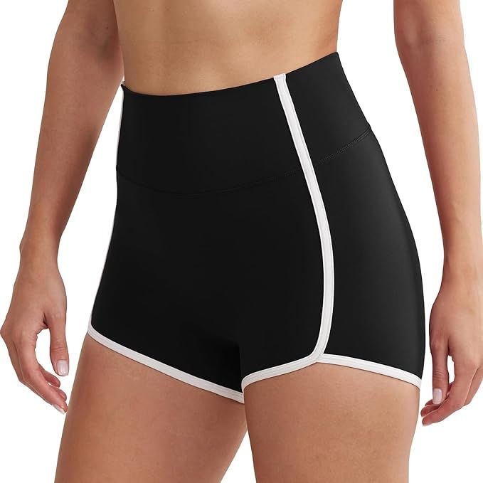 Trim Yoga Shorts